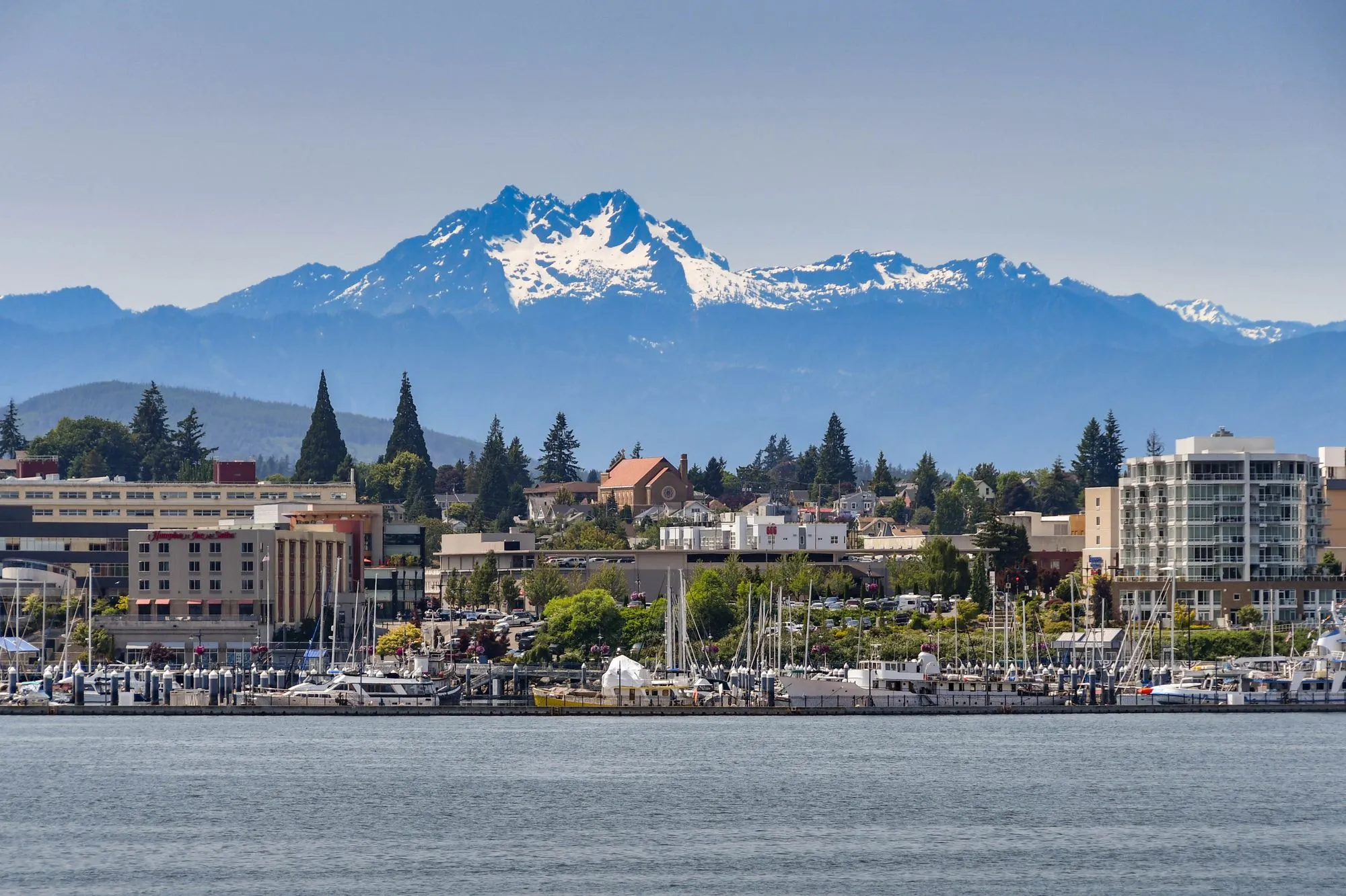 Stress-free,fast, and simple moves for families and businesses in Bremerton, WA