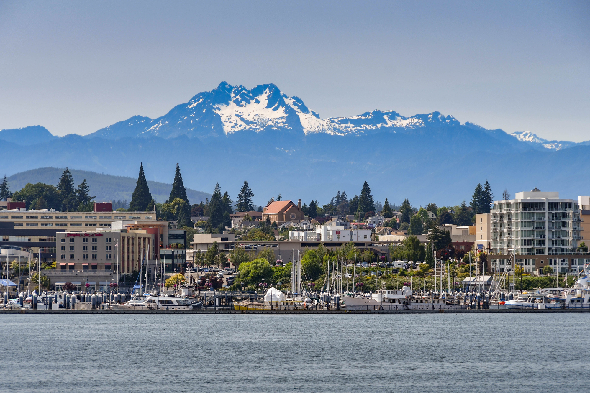 Stress-free,fast, and simple moves for families and businesses in Bremerton, WA