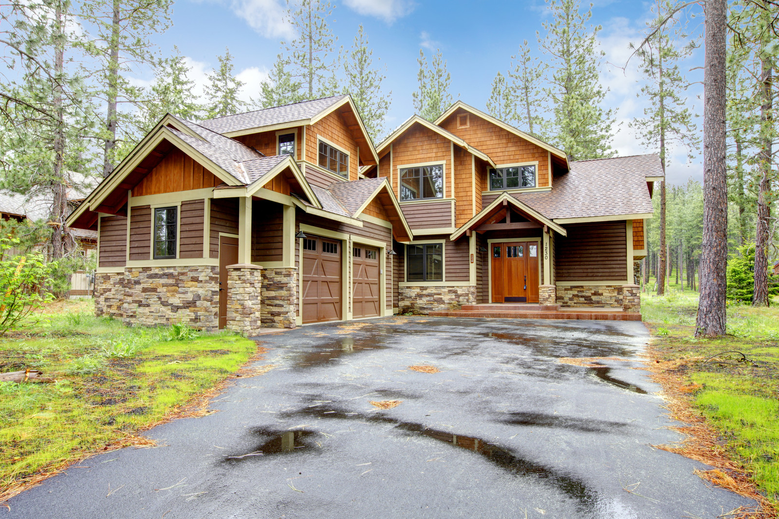 Making moves simple, fast, and stress-free for families and businesses across Lynwood, WA